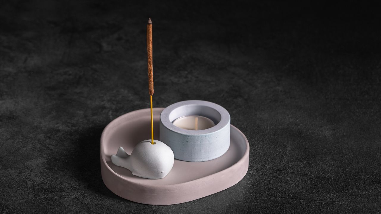 What Are the 5 Qualities of Top-Rated Incense Stores?